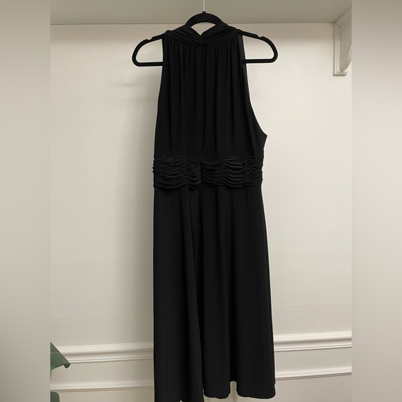 Black Jones Wear dress - Picture 2 of 3